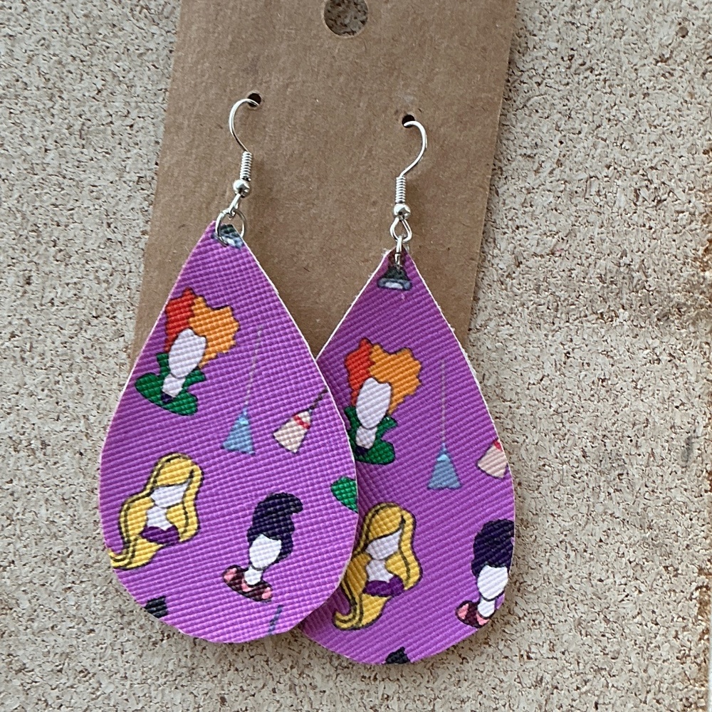 Hocus Pocus earring set - Picture 5 of 5